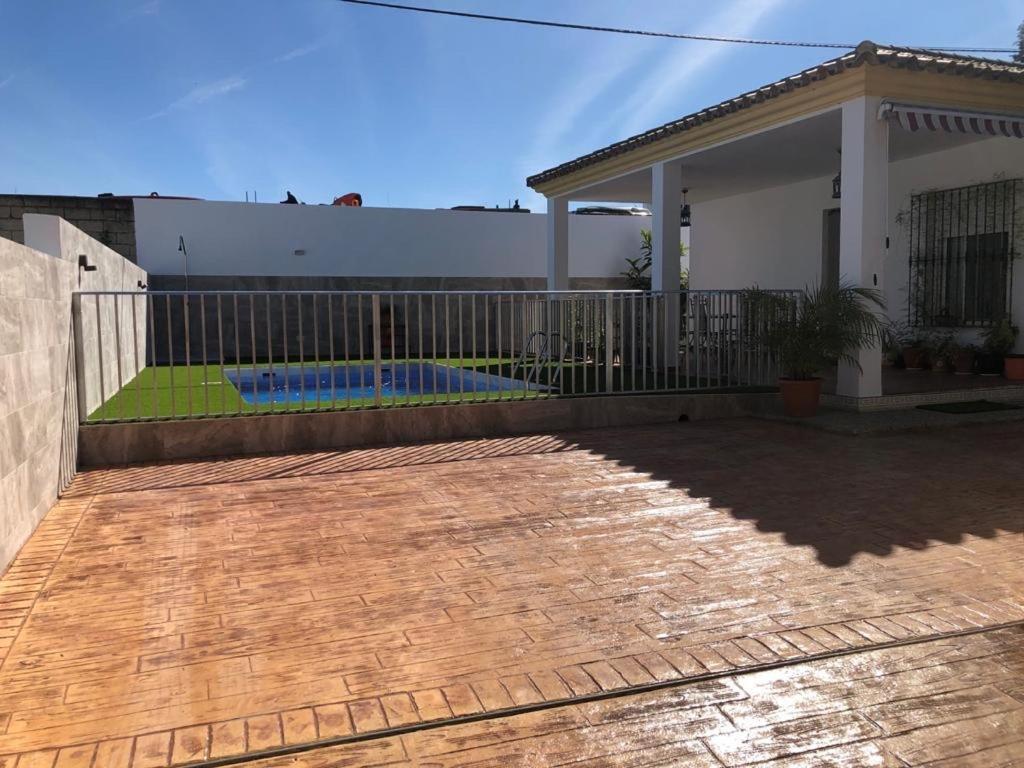 Casas Juani- Chalet Con Piscina Conil De La Frontera Exteriör bild